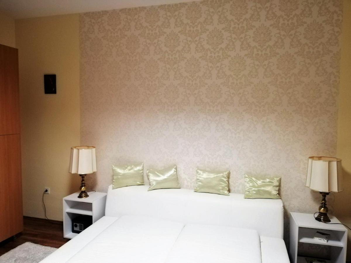 Ferienwohnung Parva Foresta Miskolc Exterior foto